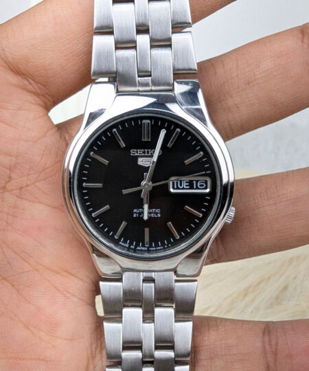 Seiko 5 Black Dial