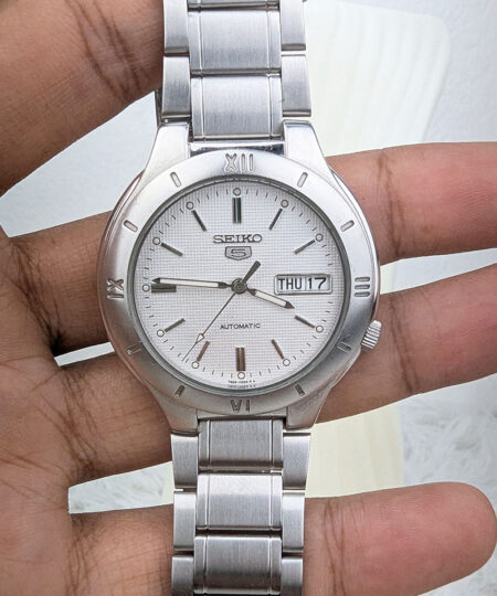 Seiko 5 SNK083